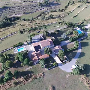 https://le-mas-de-la-chadeniere.hotels-rhonealpes.com