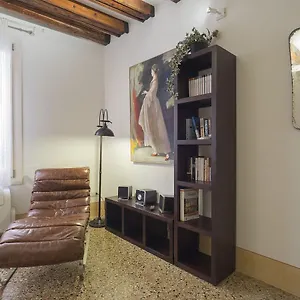 casa-margherita-venice.hotelslidodijesolo.com/