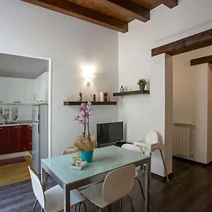 Pelagos Apartment